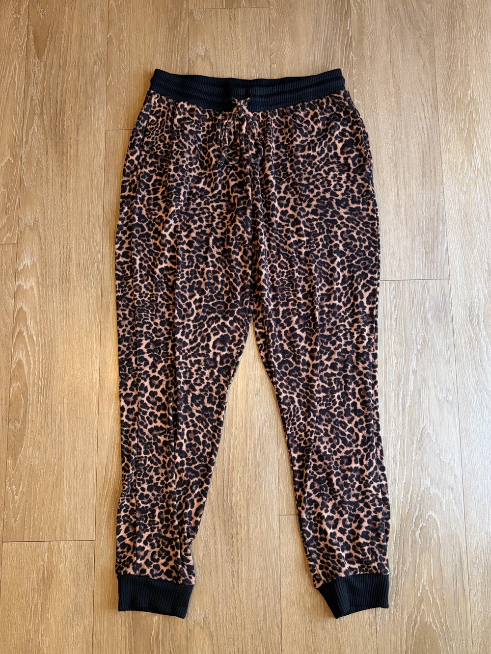 JOYSPUN Leopard Print Jogger Lounge Pants w/ Adjustable Waistband